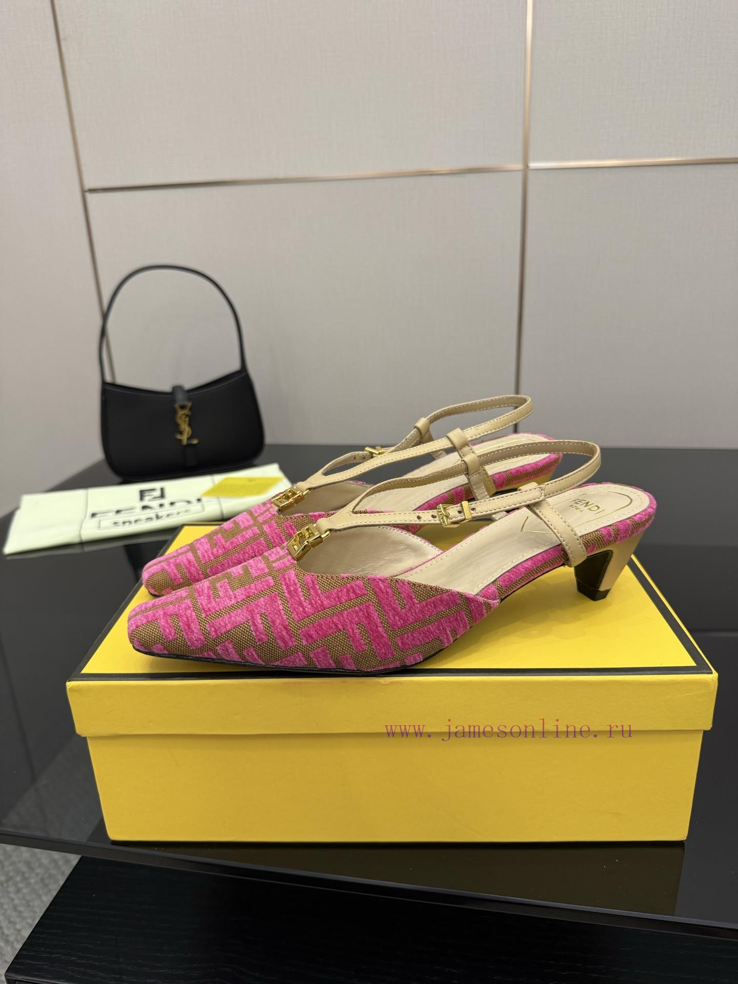𝙁𝙀𝙉𝘿𝙄 New Fendi FFold Square Head Snell Dew Heel SandalsSquare Toe Open Heel Shoes With Origina yhiqc6td - Image 6