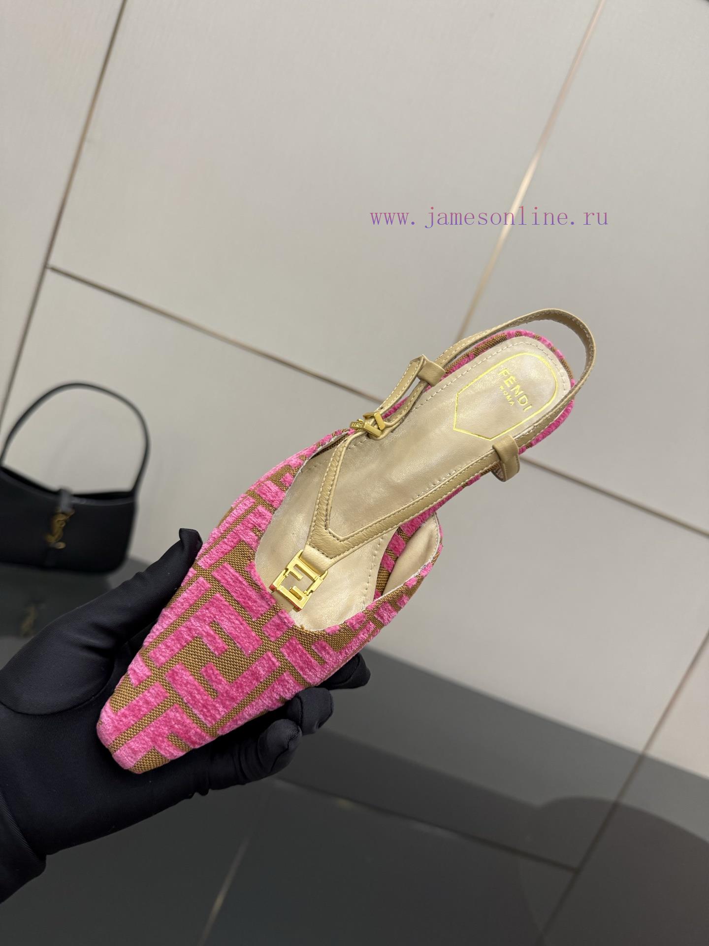 𝙁𝙀𝙉𝘿𝙄 New Fendi FFold Square Head Snell Dew Heel SandalsSquare Toe Open Heel Shoes With Origina yhiqc6td - Image 9