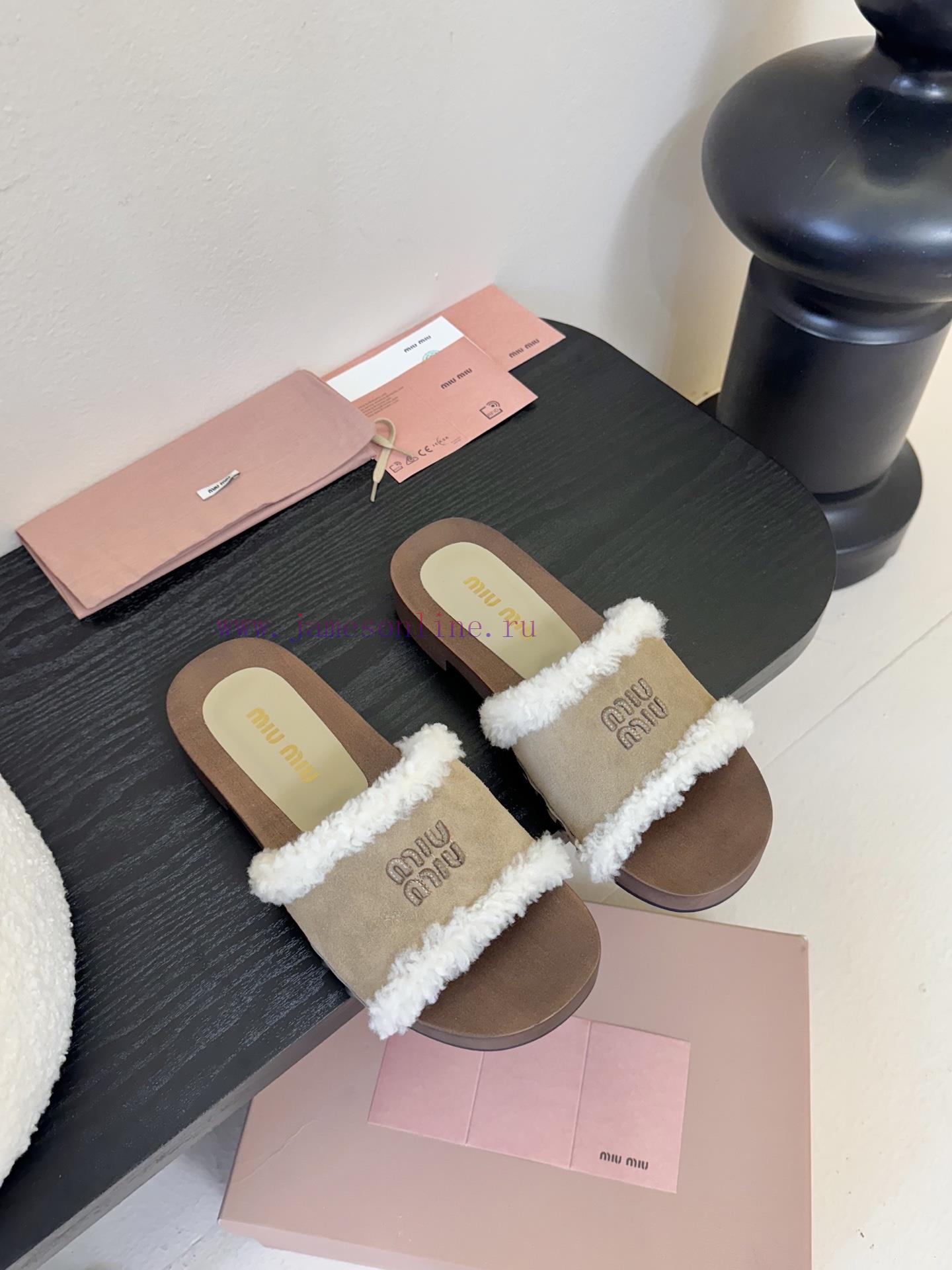 Miumiu Cotton Shoes Sandals 2025 Autumn And Winter New Shoes MiuMiuMiu Fashion Show Appropriate dfdhwdif - Image 2