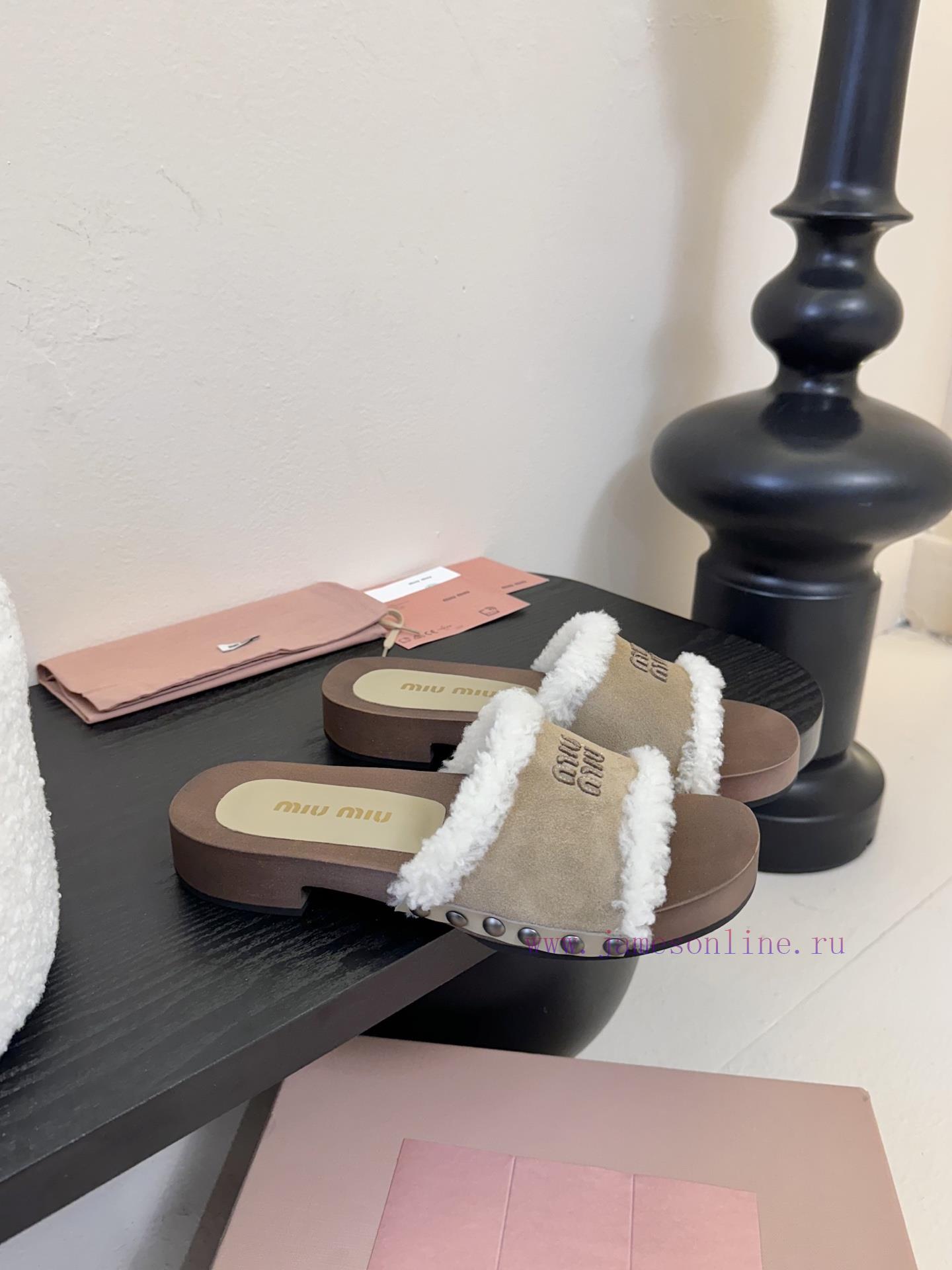 Miumiu Cotton Shoes Sandals 2025 Autumn And Winter New Shoes MiuMiuMiu Fashion Show Appropriate dfdhwdif - Image 3