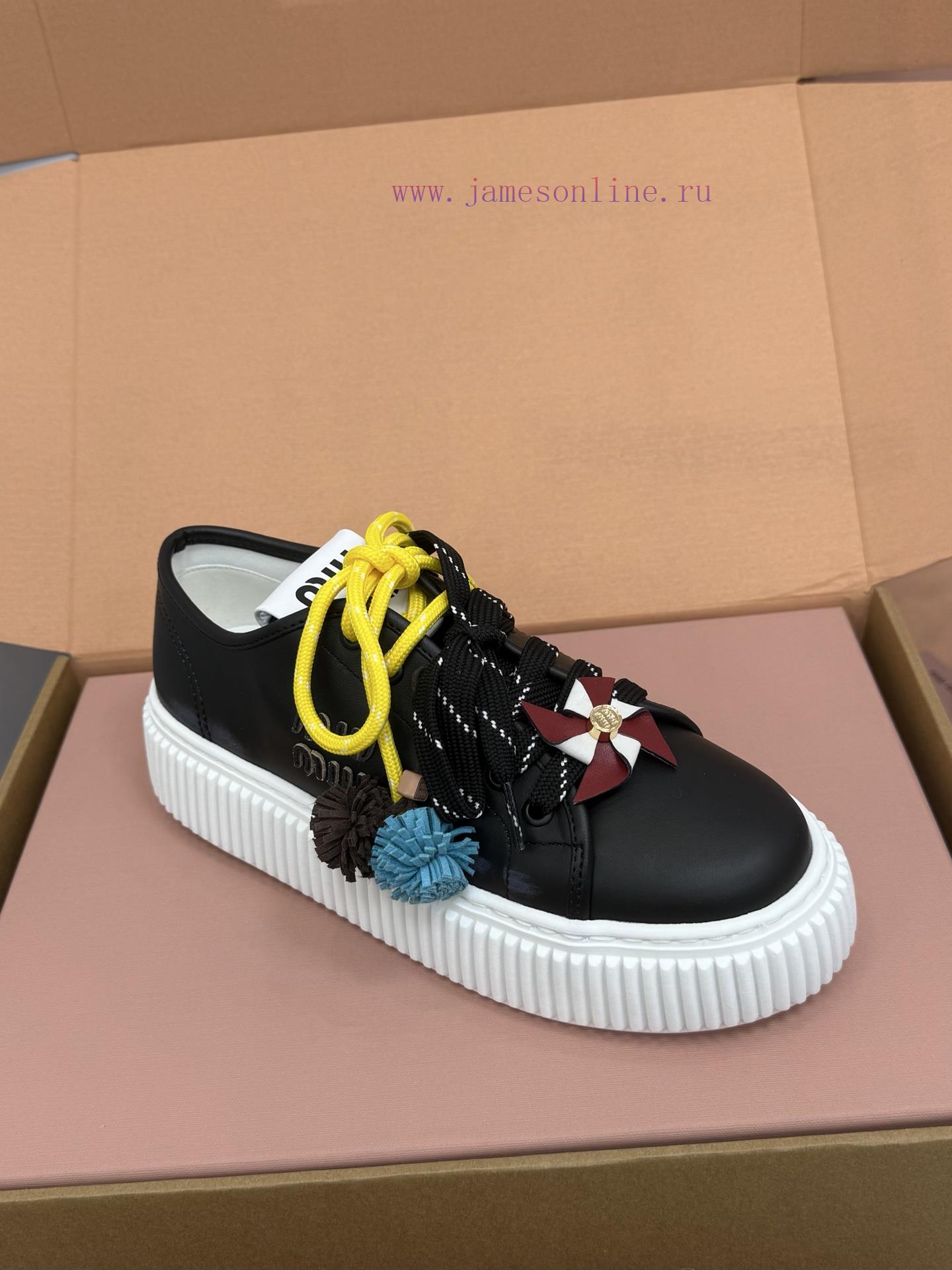 Top Qualitymiumiu Fw25 New Arrival~𝐌𝐢𝐮𝐌𝐢𝐮 | | 𝟐𝟎𝟐𝟓 Autumn And Winter New Thick Soled Sports Sho 8axyf3l9 - Image 3