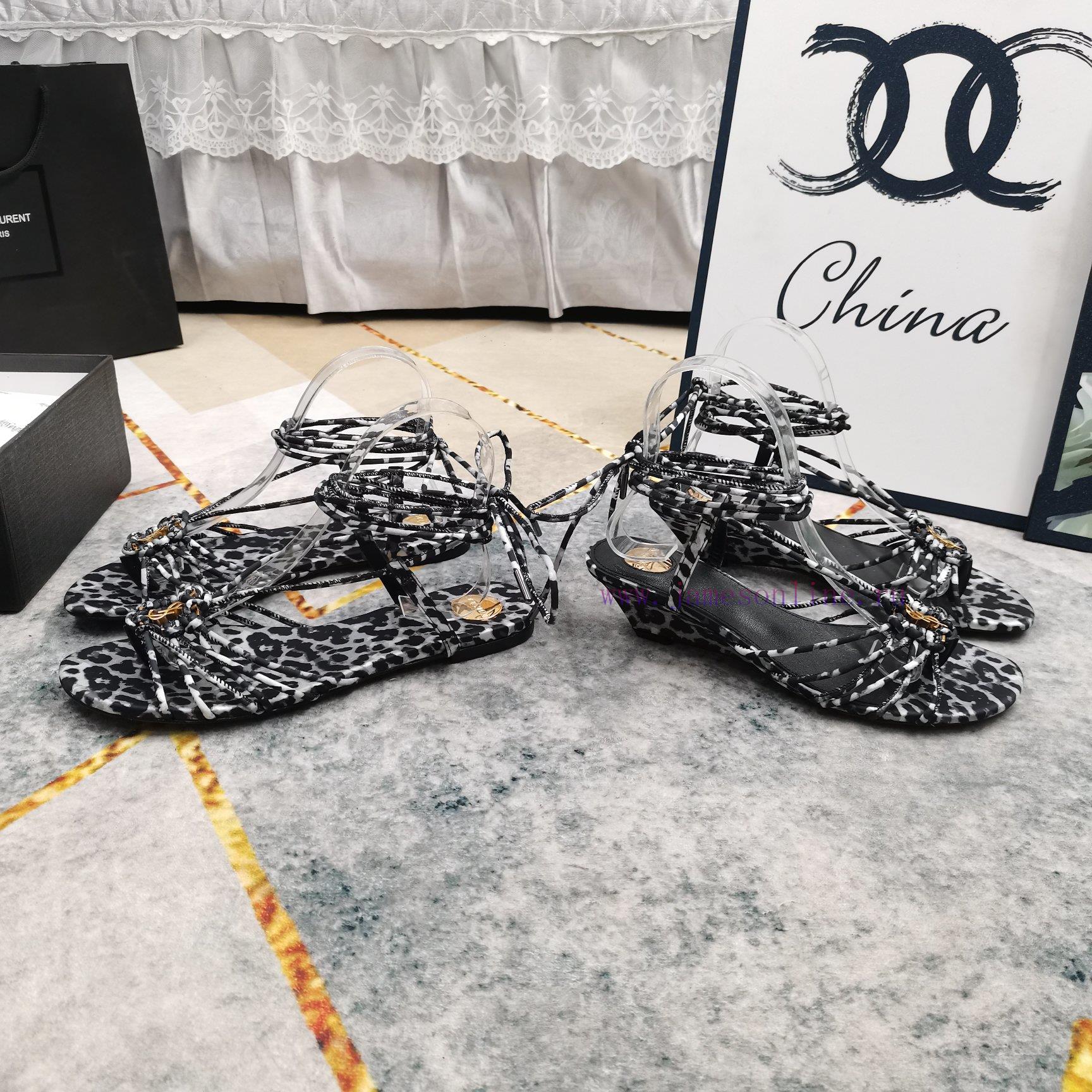 New Release - YSL Top LevelNew Logo Buckle Strap Sandals Synchronized On Official WebsitePerfec 3ad9f9ow - Image 3