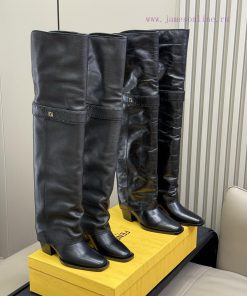 FENDI Pants And Boots Launch New Autumn And Winter ProductsFENDI # New Fendi Boots FENDI Pants 38b3eq4a