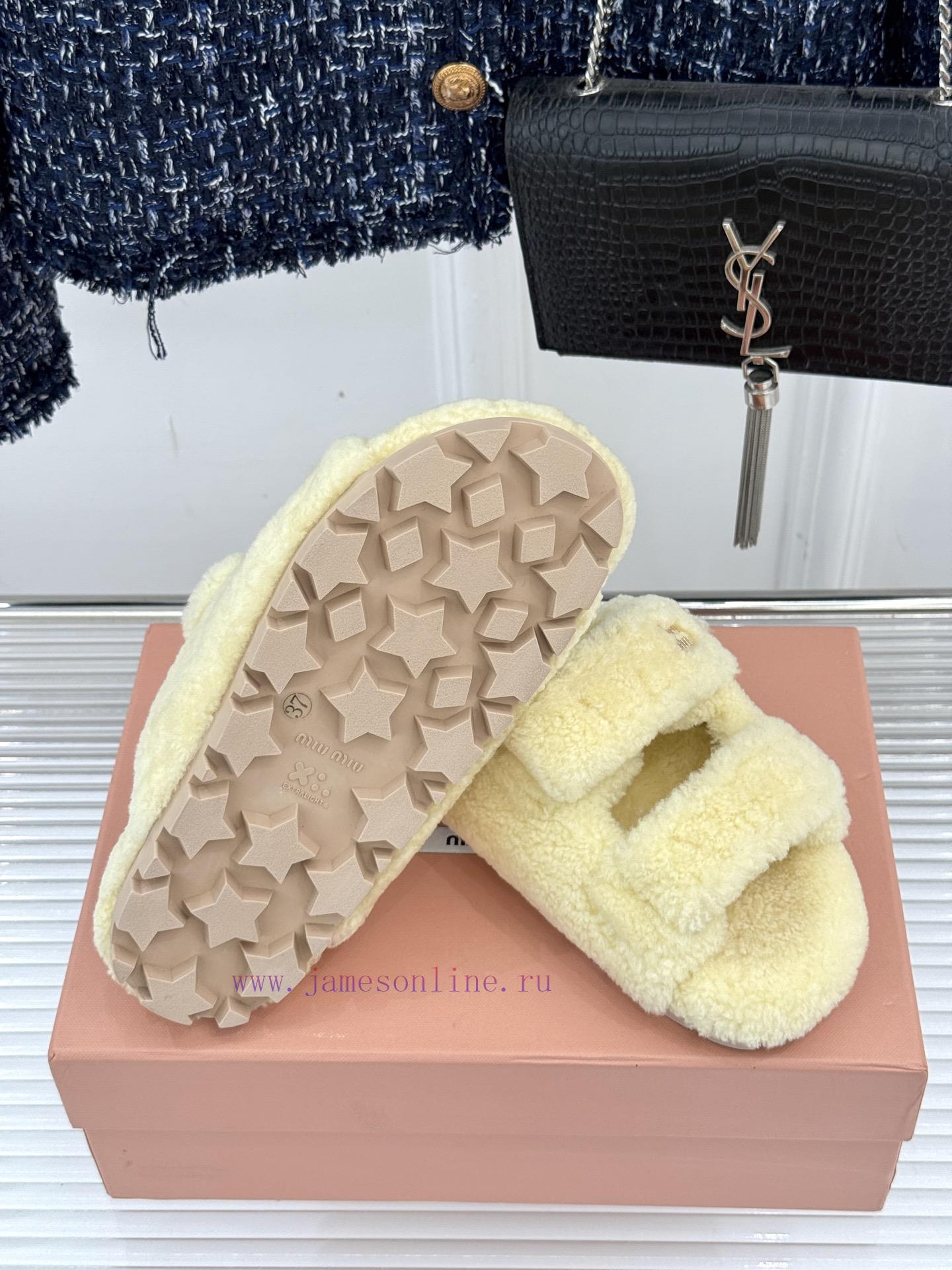 Miu Miu/Miu 25WF Autumn New Product Letter Hair DragIn Autumn And Winter I Want To Hide My Feet ydutvc33 - Image 10