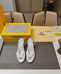 The High-heeled Knot Tied Sandals Sought After By 25SS Stars "Song Yuqi Zhou Xiao's Same Slope lw69e7n0