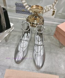 Single ShoeMiu Miu 25 Autumn/Winter New Round Head Small Single ShoesAt First Glance Miumiu's H e3kvcrjx