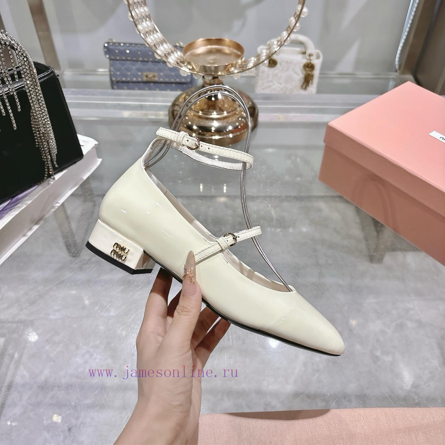 Single ShoeMiu Miu 25 Autumn/Winter New Round Head Small Single ShoesAt First Glance Miumiu's H 7vaulvd3 - Image 6