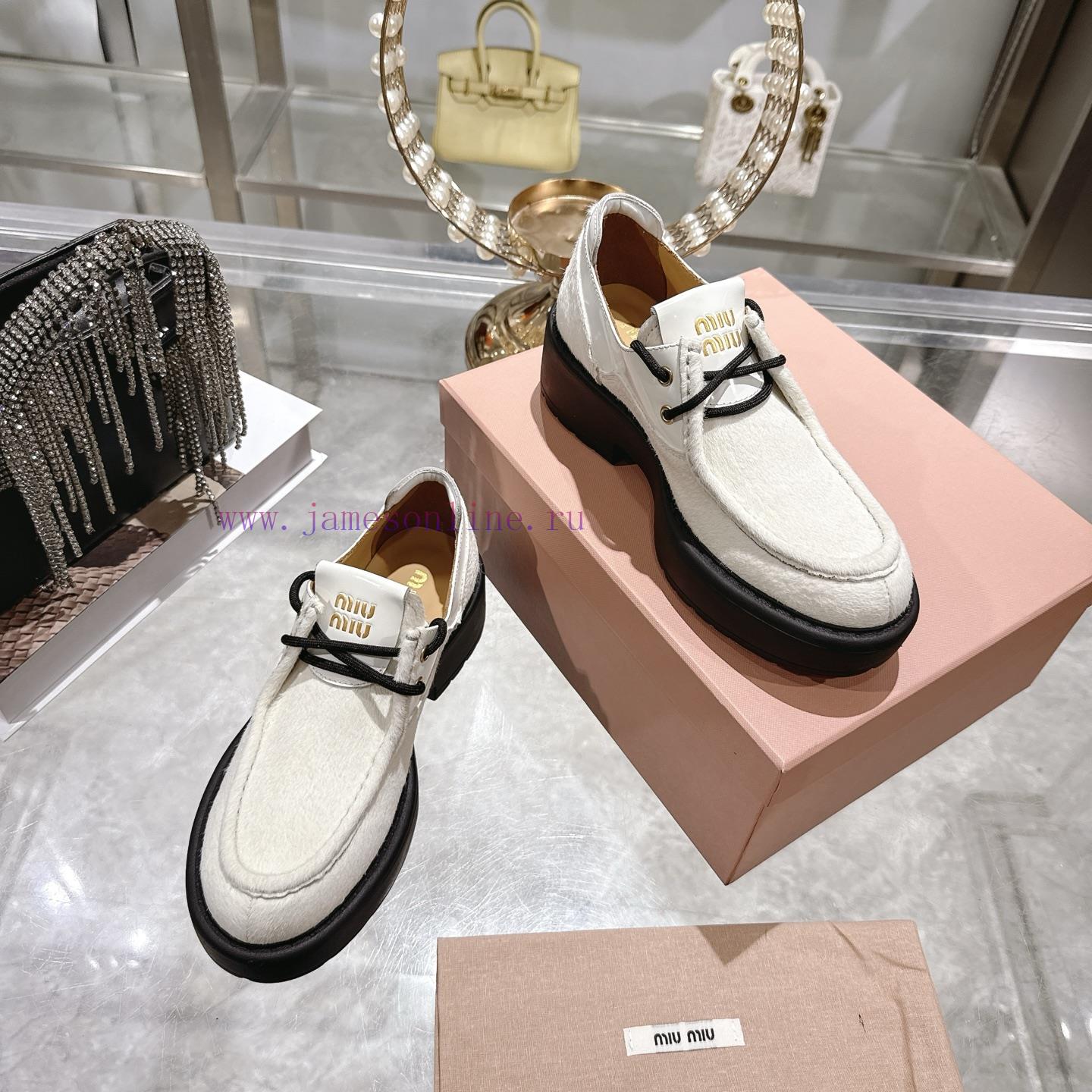 MiuMiu 2025 Fashion Show New Le Fu Shoes Small Leather Shoes Casual ShoesThis Shoe Is Made Of H ppnmrnka - Image 7