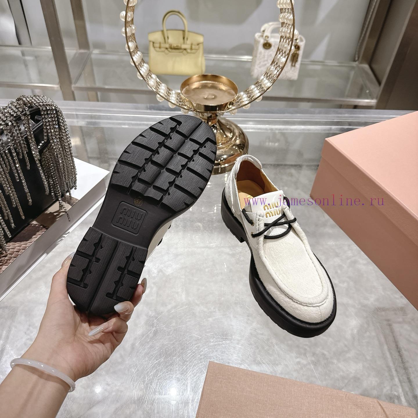 MiuMiu 2025 Fashion Show New Le Fu Shoes Small Leather Shoes Casual ShoesThis Shoe Is Made Of H ppnmrnka - Image 10