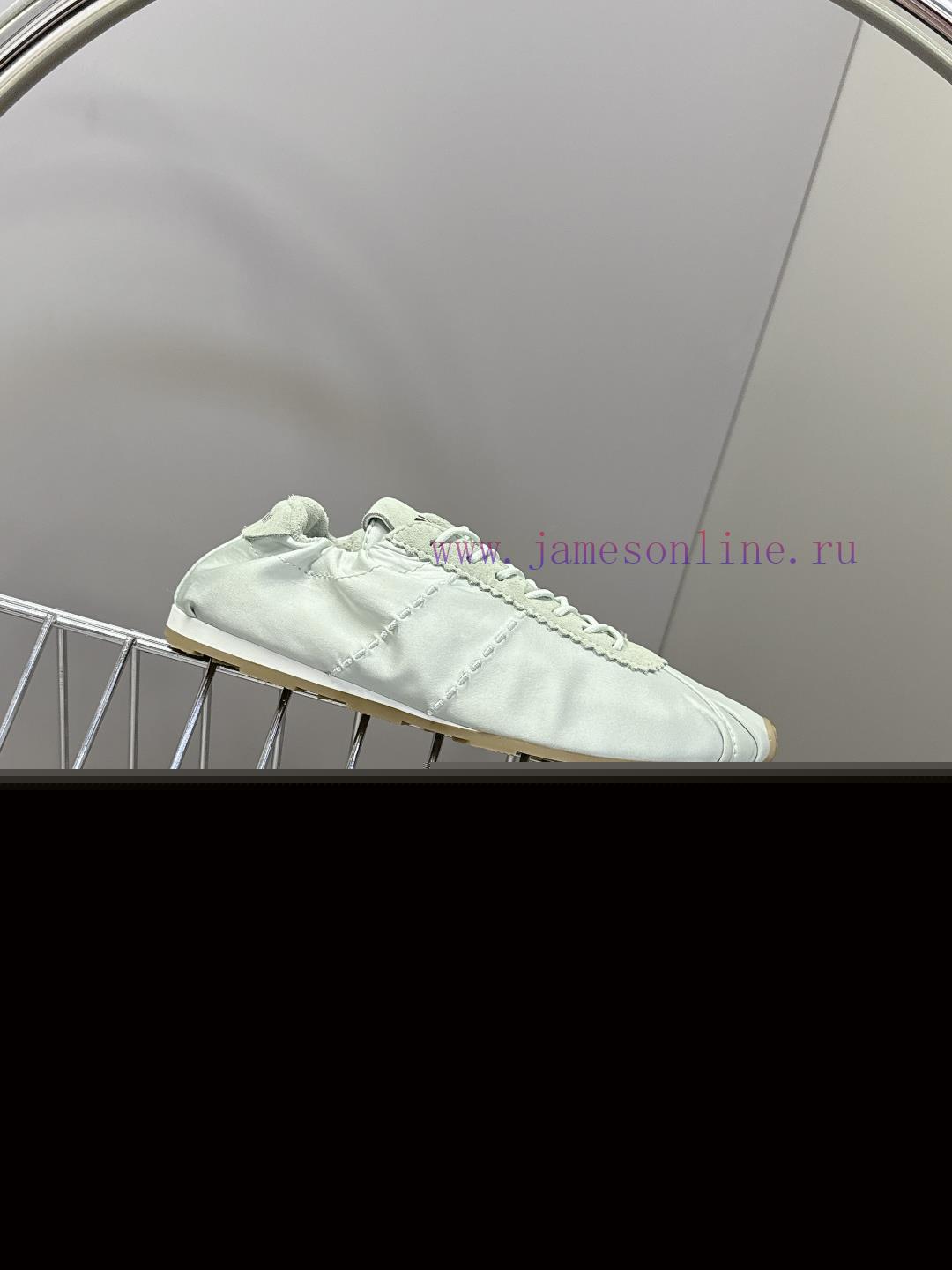 MiuMiu's Latest Fashion Show For Spring And Summer Thin Soled Shoes And Casual Shoes With Many xv39gotc - Image 6
