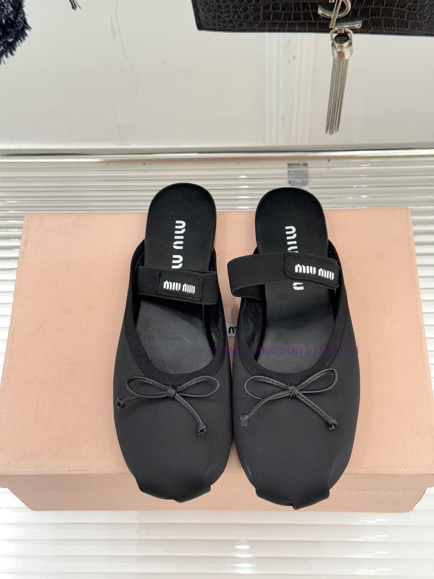 Miu Miu Classic Bow Letter Silkballet ShoesInheriting MIU MIU's Iconic Teenage Luxury GenesClas tmatxcnk - Image 5
