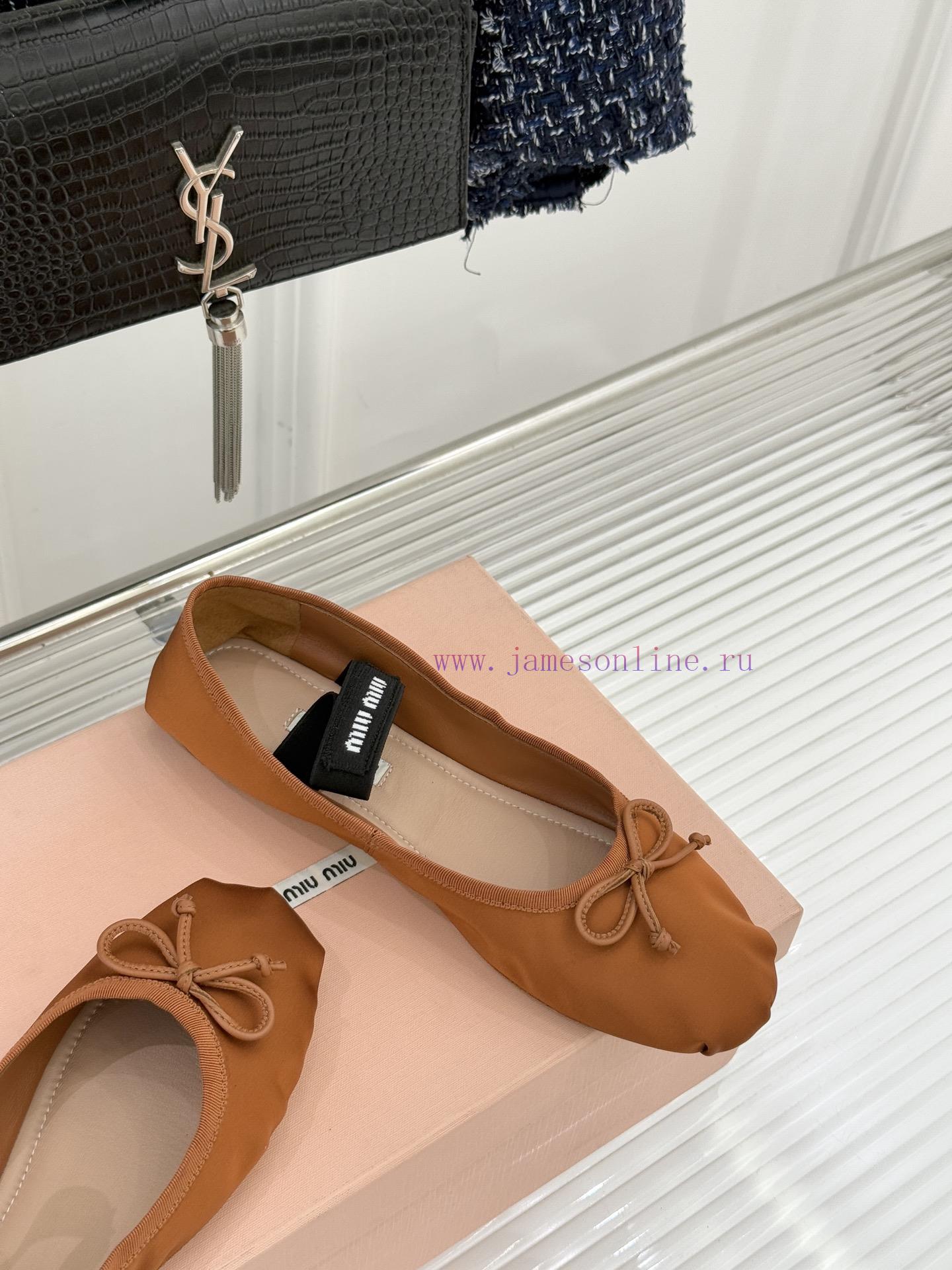 Miu Miu Classic Bow Letter Silkballet ShoesInheriting MIU MIU's Iconic Teenage Luxury GenesClas v4i5f688 - Image 6