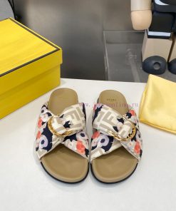The New Classic Buckle Slippers Are Directly Beautiful To The Heart~The Iconic Metal Buckle Com l4fjvin8