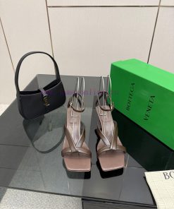 The Top Of The Line 2025 Square Toe Toe Toe Of Bottega Veneta Is Both Domineering And Fashionab 7njfrlmt