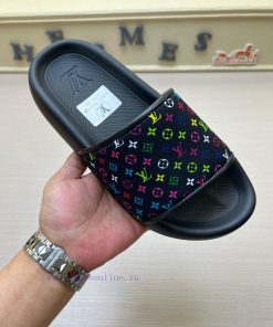 Louis Vuitton Men's Slippers A Popular Item On The LV Official Website Are Now Available For Sa 40g6nwpi